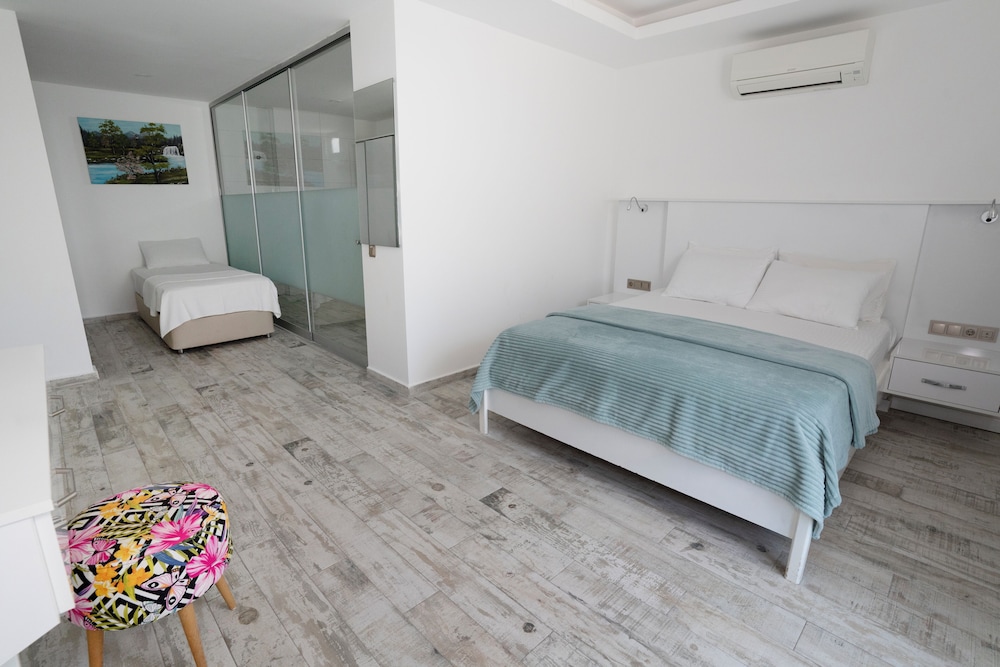 Greenbeach Otel - Image 11