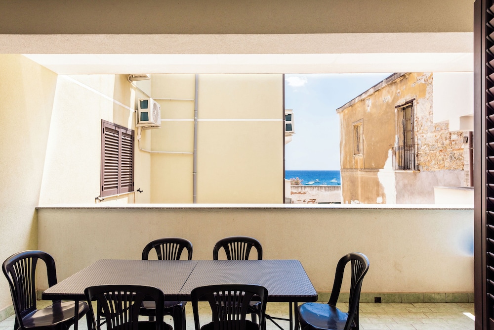 Casa Sirina by Wonderful Italy