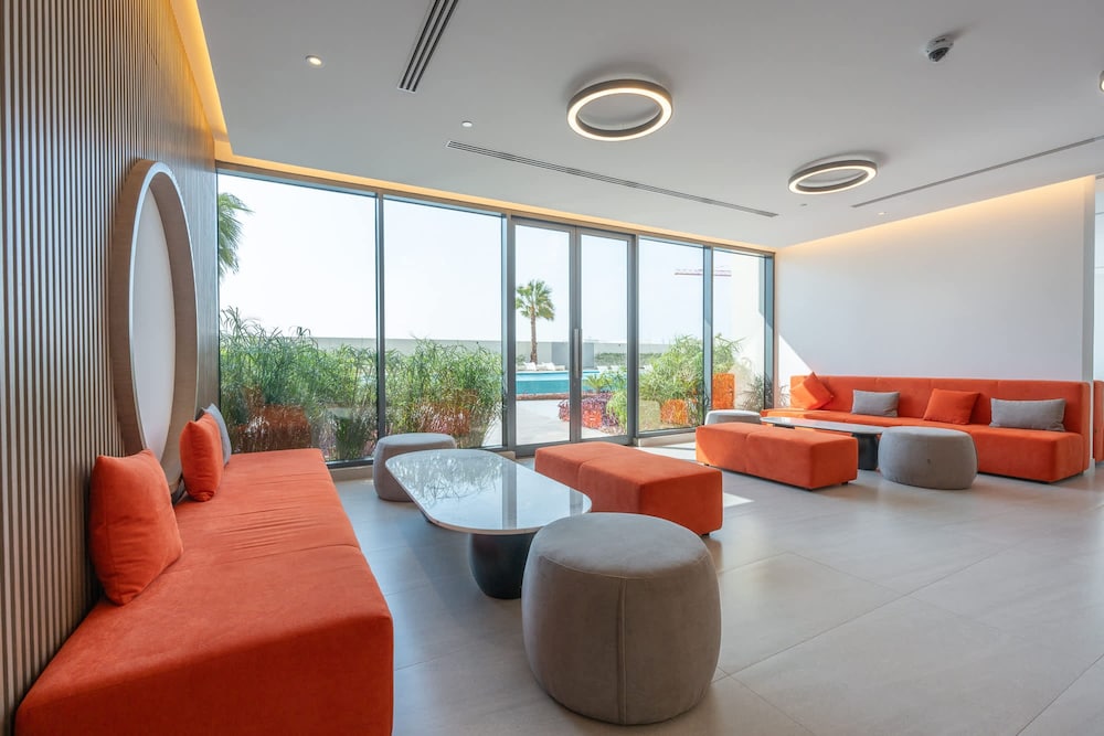 Sleek Studio in Jumeirah Village Triangle