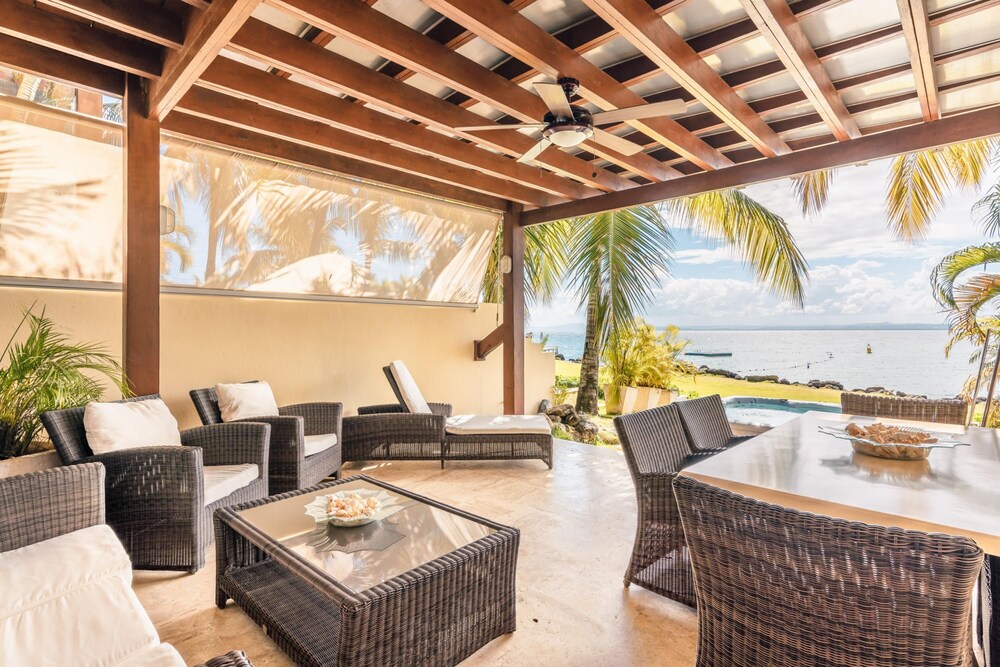 Townhouse With Ocean View Puerto Bahia P5