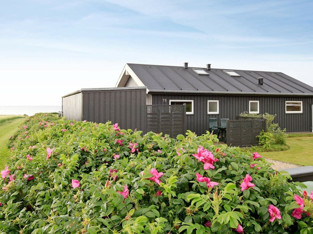 8 Person Holiday Home in Bogense
