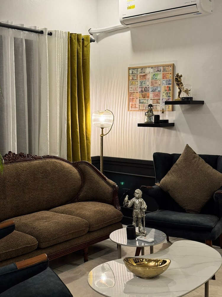 Casa Dela Tierra by Araw Residences