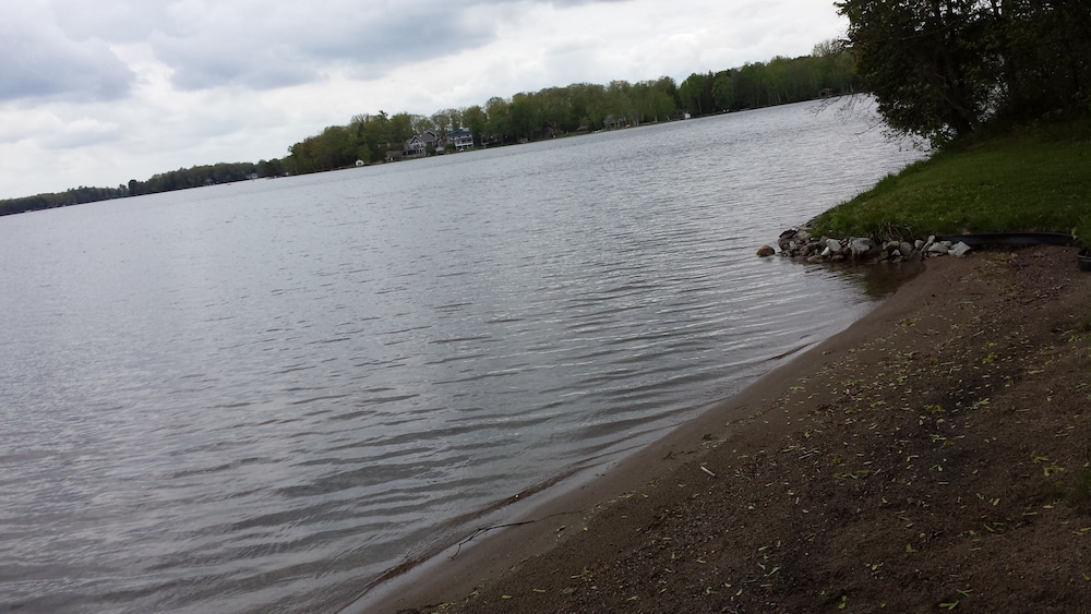 The Burleigh Falls Inn & Suites