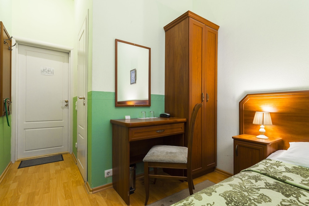 Baskov Guesthouse