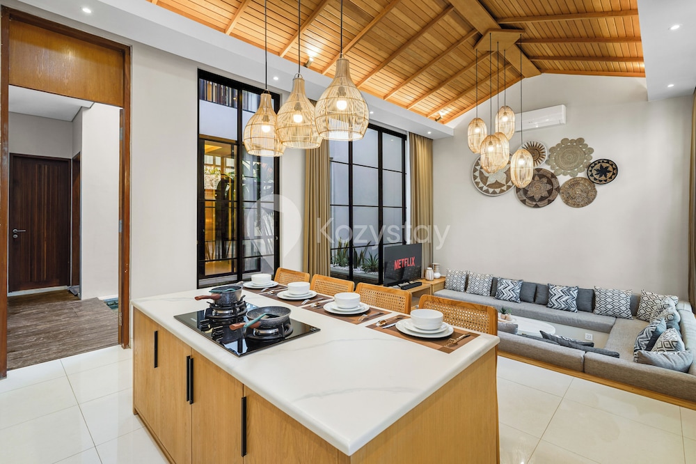 Lucenta Villa by Kozystay - Canggu