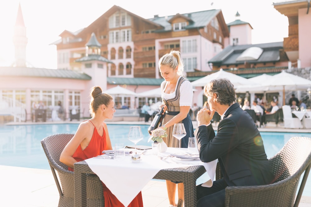 Wellnesshotel ...liebes Rot-Flüh