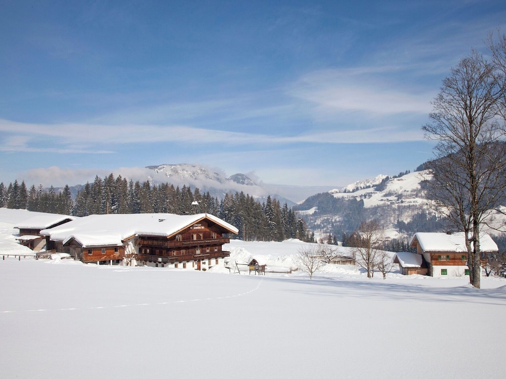 Pleasant Apartment in Hopfgarten near Ski Area