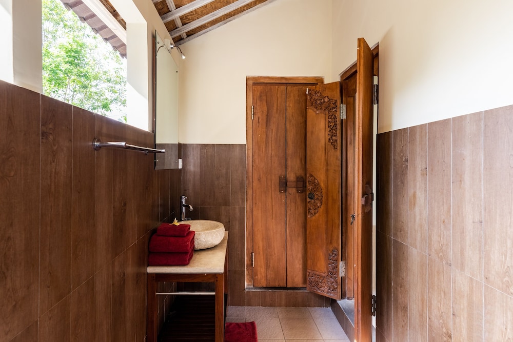 Devi's Place