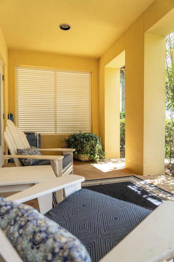 The Villas at McCollough