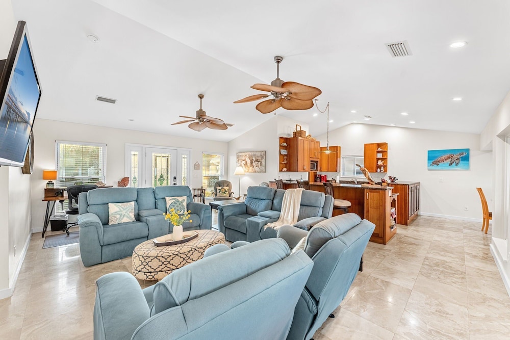 3435 S Highway A1A