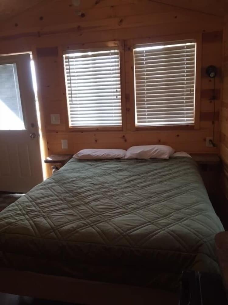 Roanoke Rapids Vacations - RV Resort At Carolina Crossroads - Property Image 2