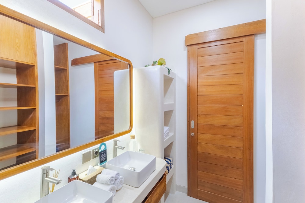 Villa Sylvia by Pertama Management