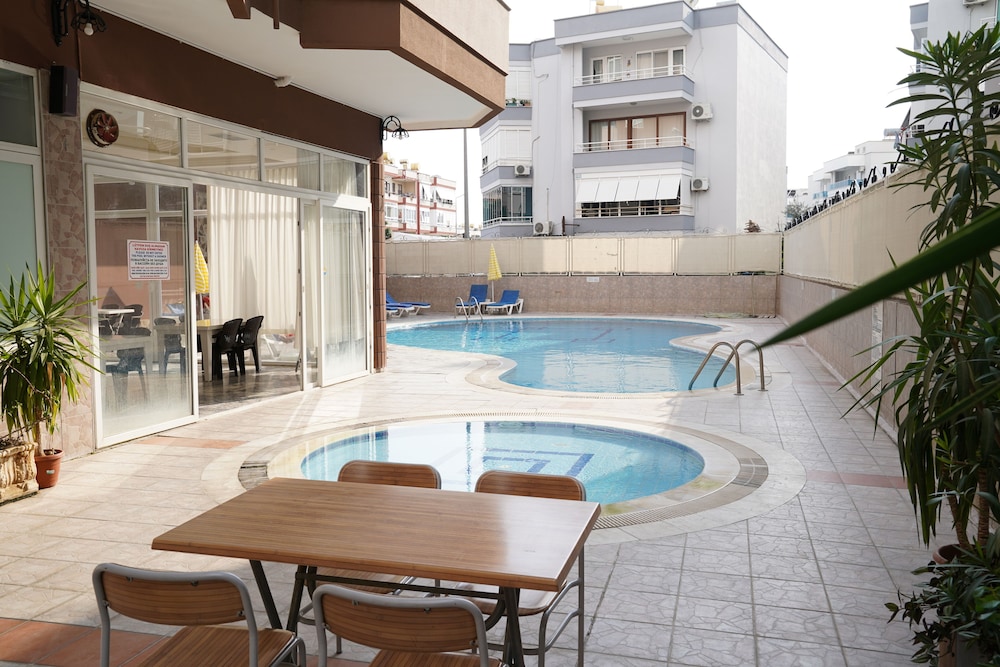 Alanya Polat Tatil Evleri