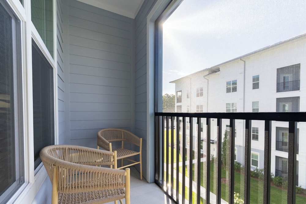 Landing Amazing 1bd, Yoga Studio, Clubhouse