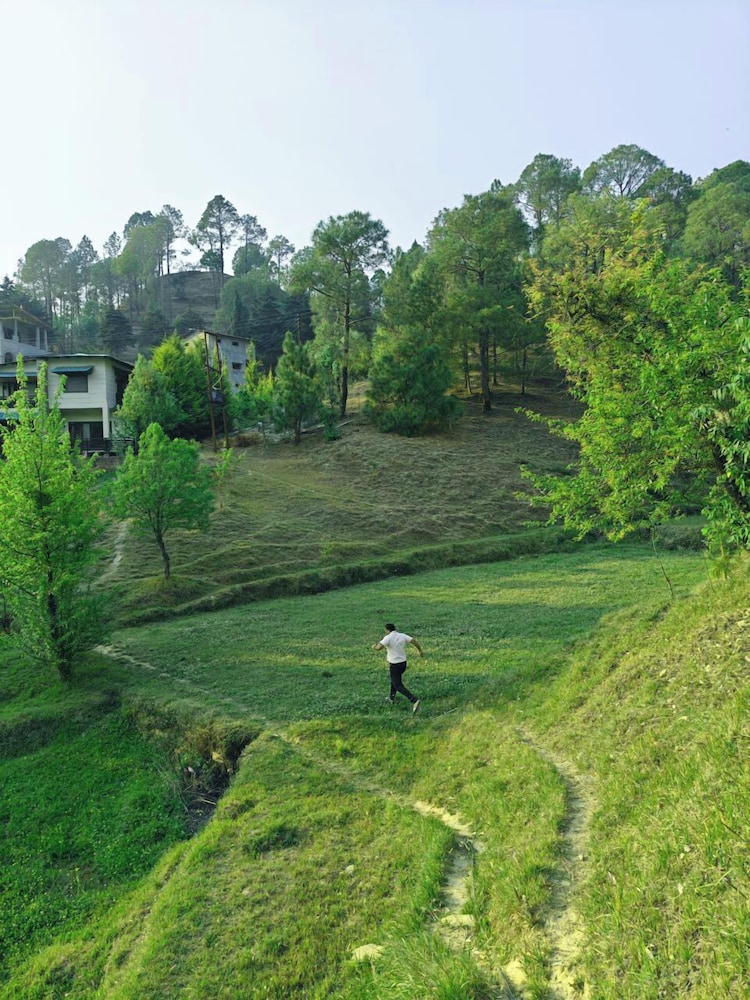 The GlenBrook Estate