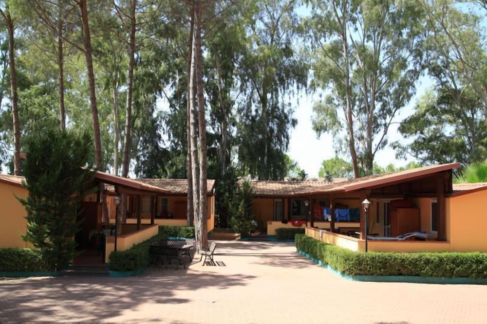 Camping Villaggio Thurium view 3