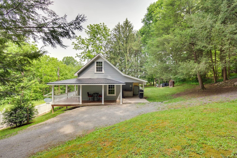 Cottage w/ Hot Tub & Fire Pit By Mahantango Creek view 5