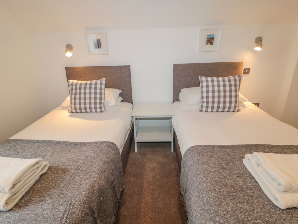 Harvest Cottage 1