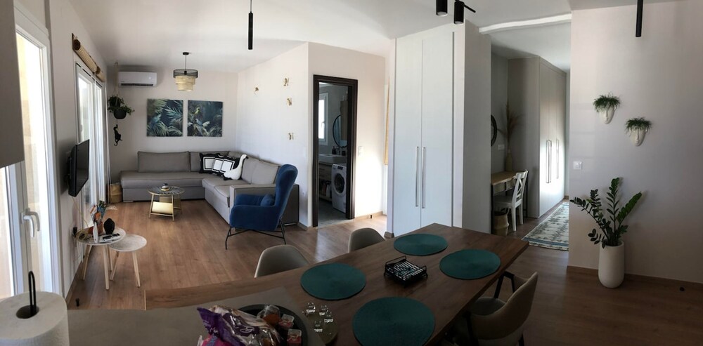 Areti Seaview Residence