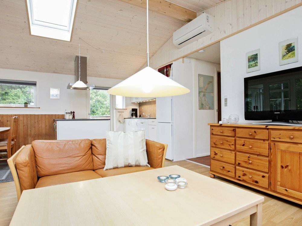 6 Person Holiday Home in Jerup