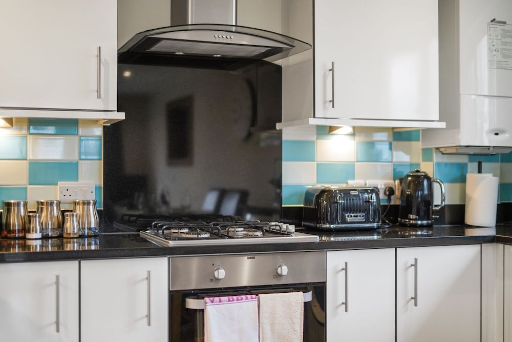 Heathrow Living Serviced Apartments by Ferndale