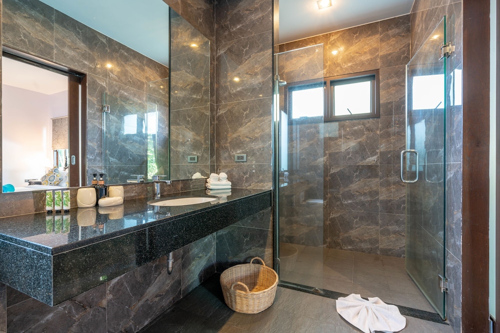 Jewels Villas Phuket