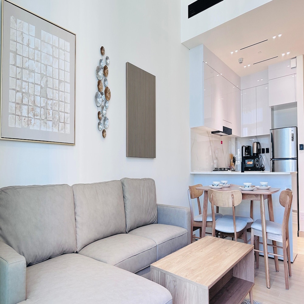 OYO HOME 1479 Premium 1-bed Apartment