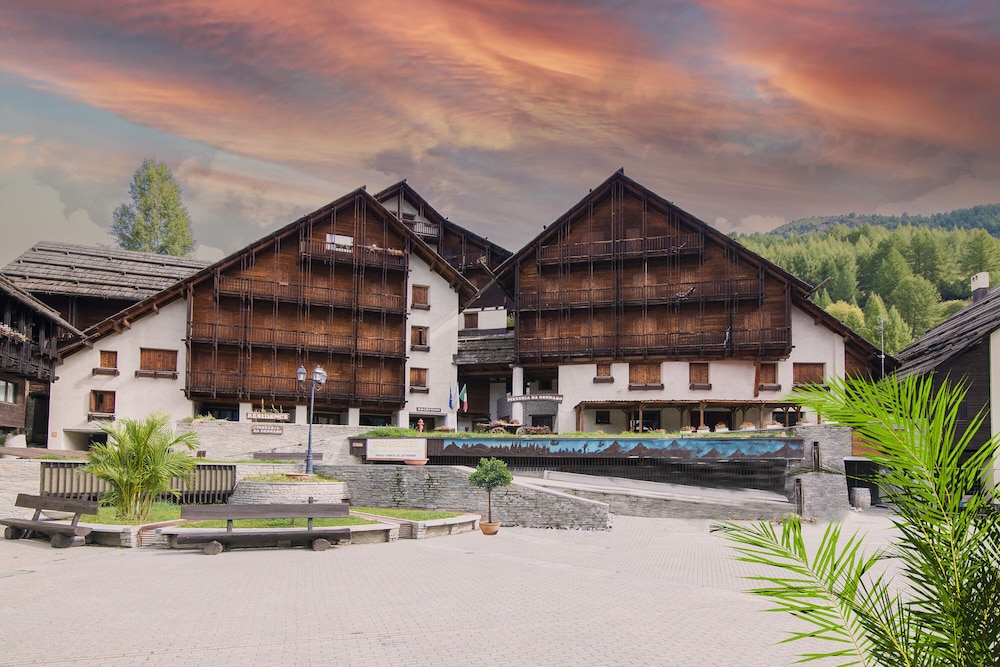 Grange Hike & Ski - 11C Sestriere