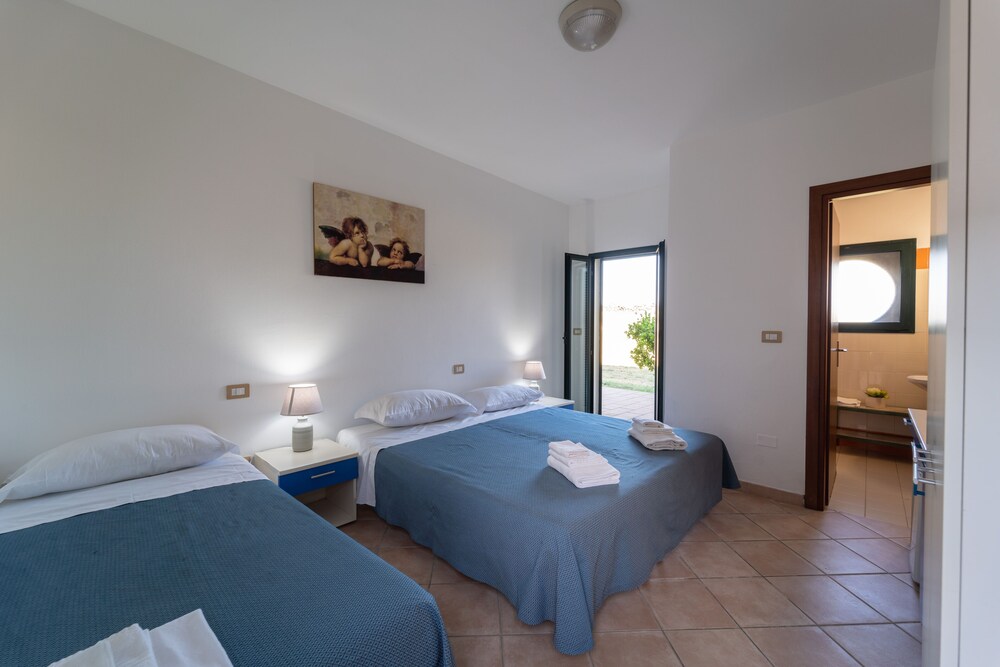 La Meta Sporting Rooms view 2
