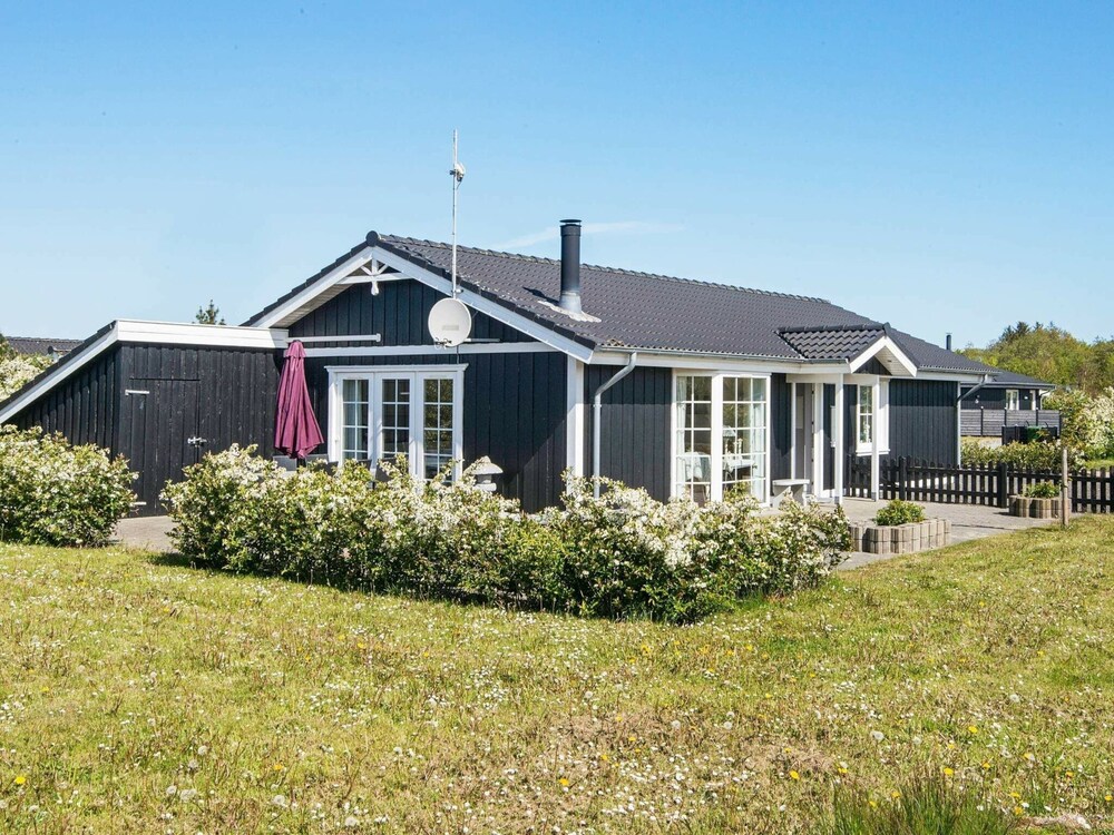 7 Person Holiday Home in Hemmet