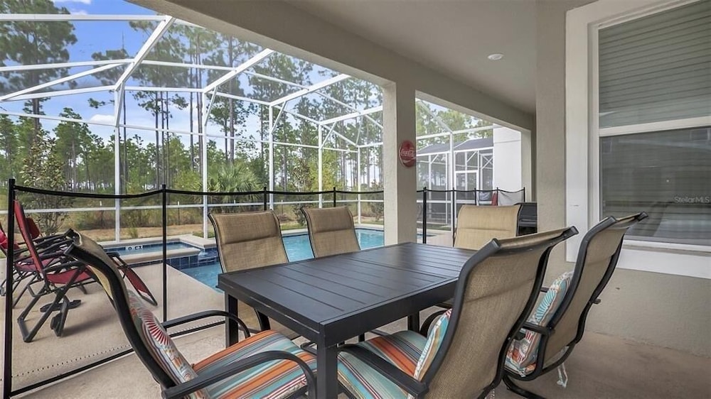 8995bsw-the Retreat At Championsgate 6 Bedroom Home by RedAwning