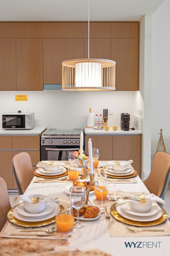 Serene 1 BR in Surf 2-Creek Beach Access