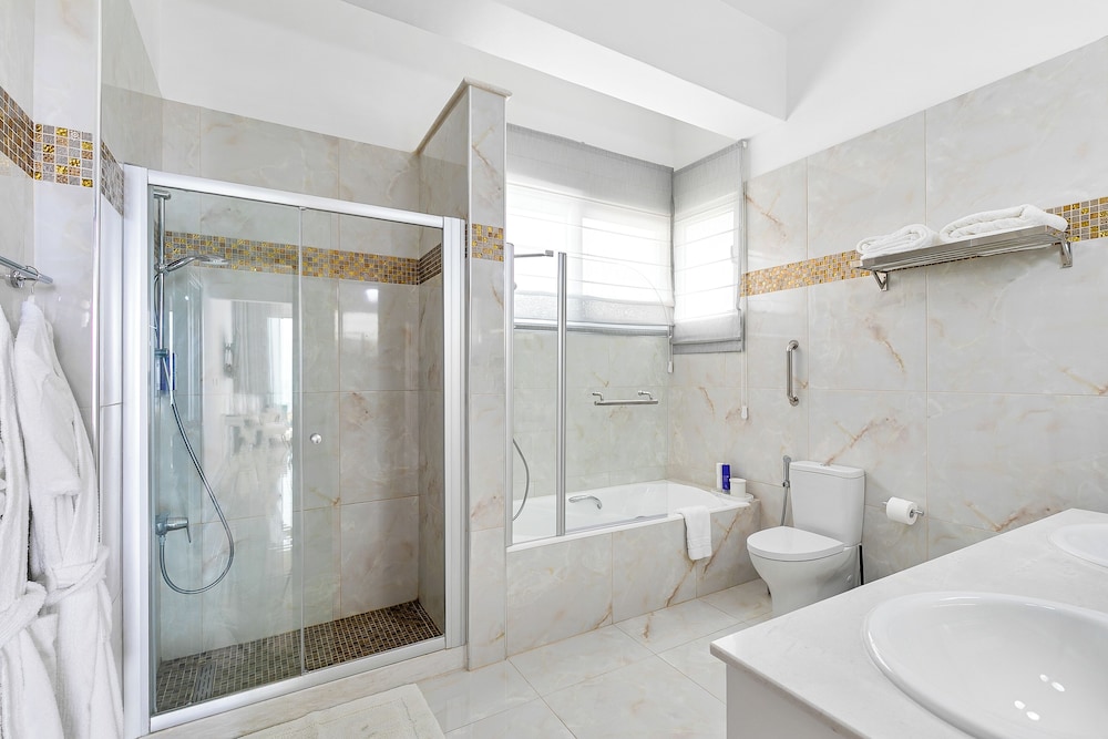 Olymp Luxury Villa C