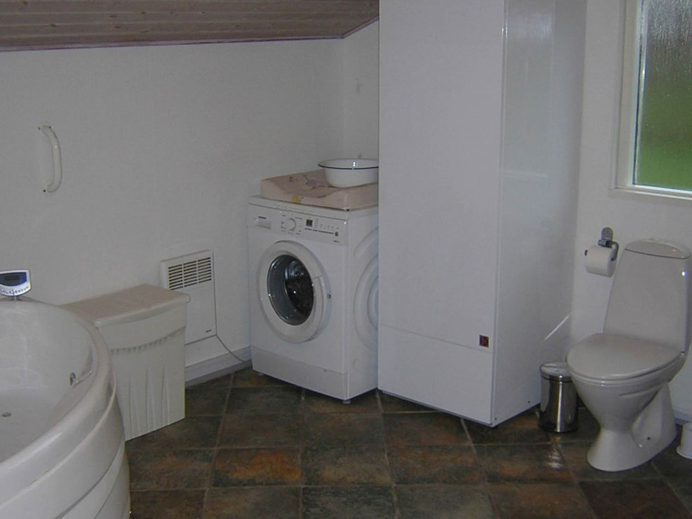 Photo 16