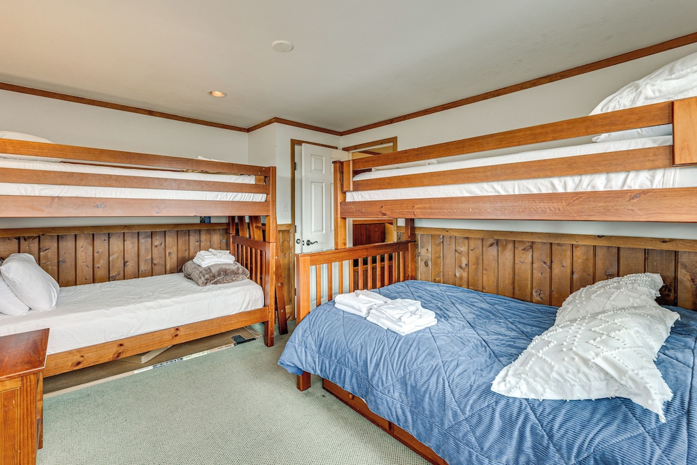 Ski, Hike, Bike! Family Haven at Snowshoe Mountain
