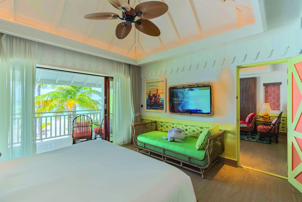 SAii Lagoon Maldives, Curio Collection By Hilton 12