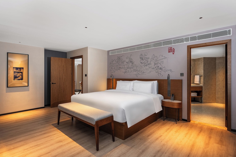 UrCove by Hyatt Suzhou Shantang Street