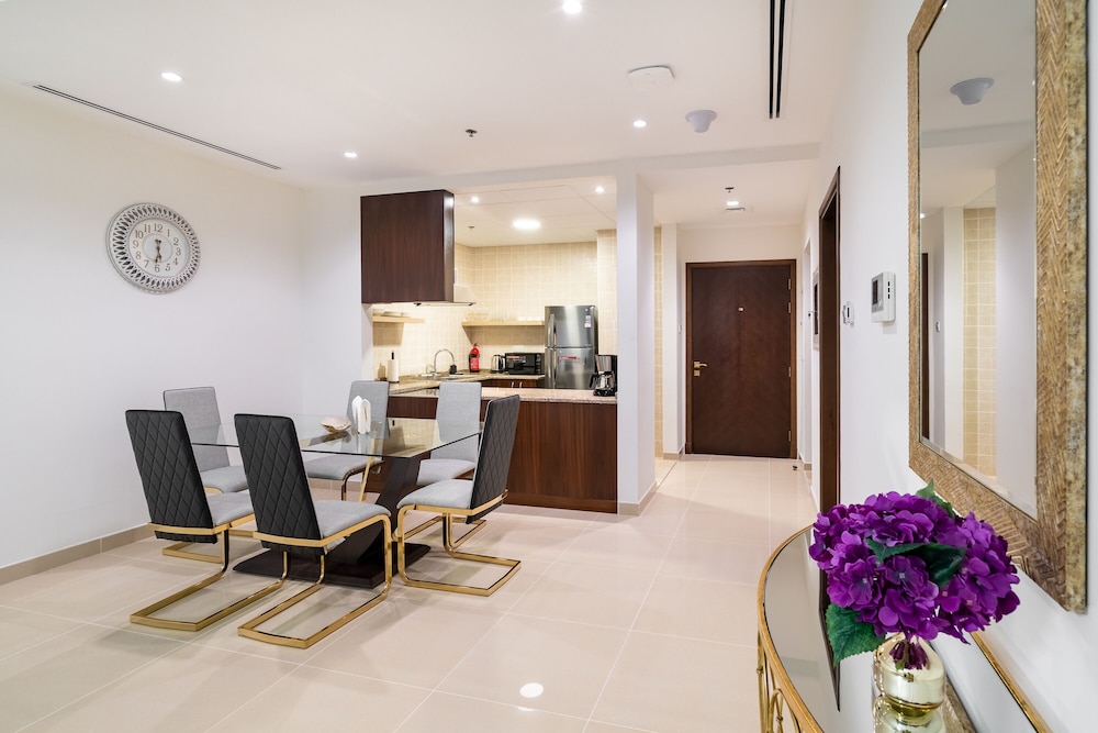 Simply Comfort Suites in Sarai Palm Jumeirah
