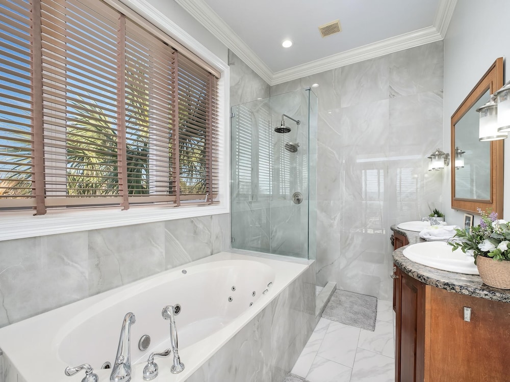 Private Paradise on Front Beach Rd by Resort Collection