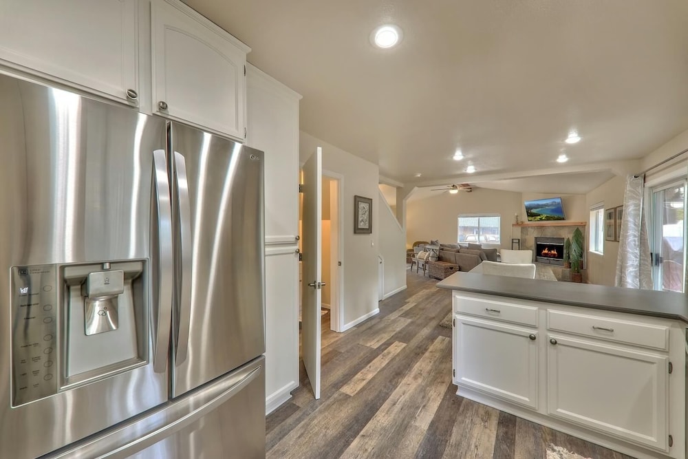 Fair Meadow Family Retreat 2471f 3 Bedroom Home