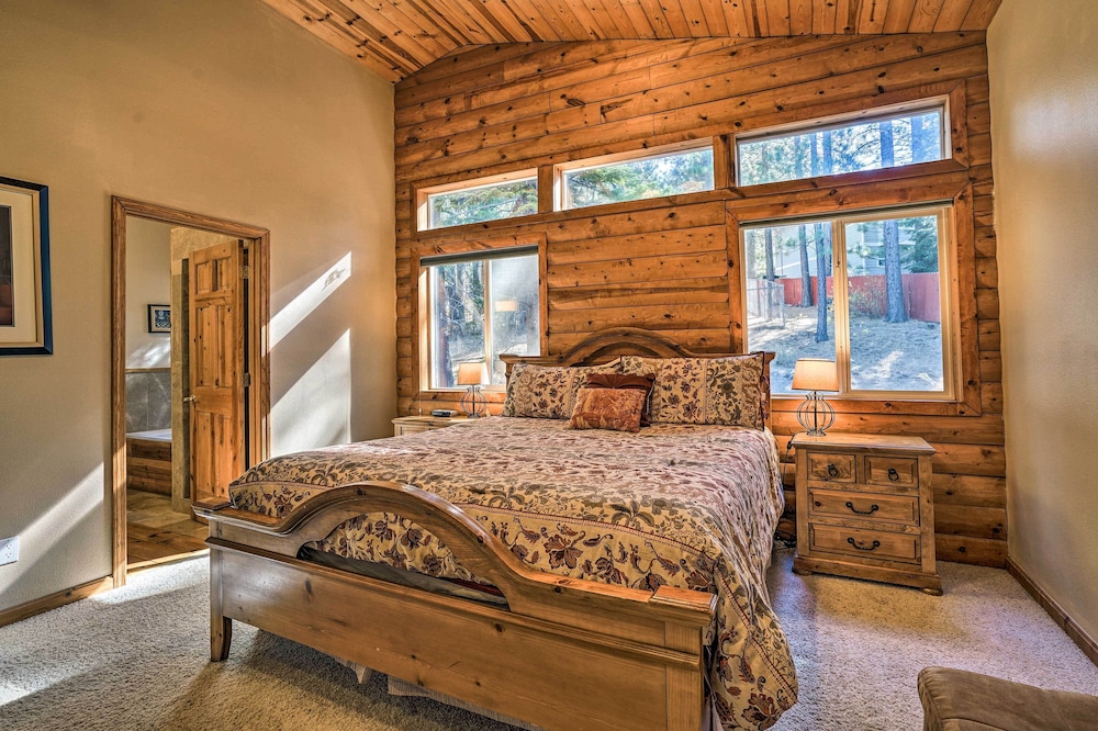 Lake Tahoe Vacations - South Lake Tahoe Vacation Rental w/ Indoor Pool - Property Image 25