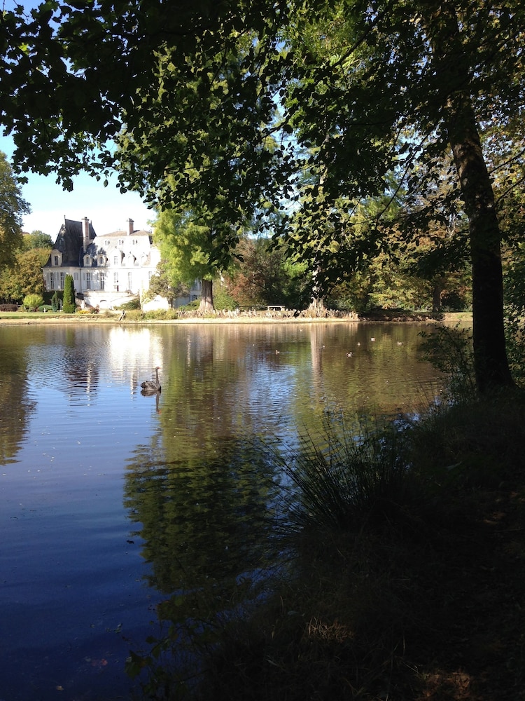 Chateau du Val Larbont