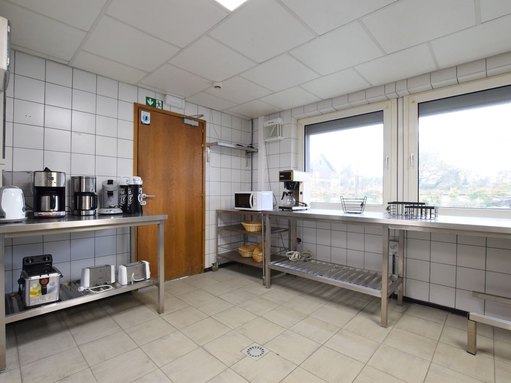 Spacious Holiday Home in Vielsalm near Baraque de Fraiture view 3