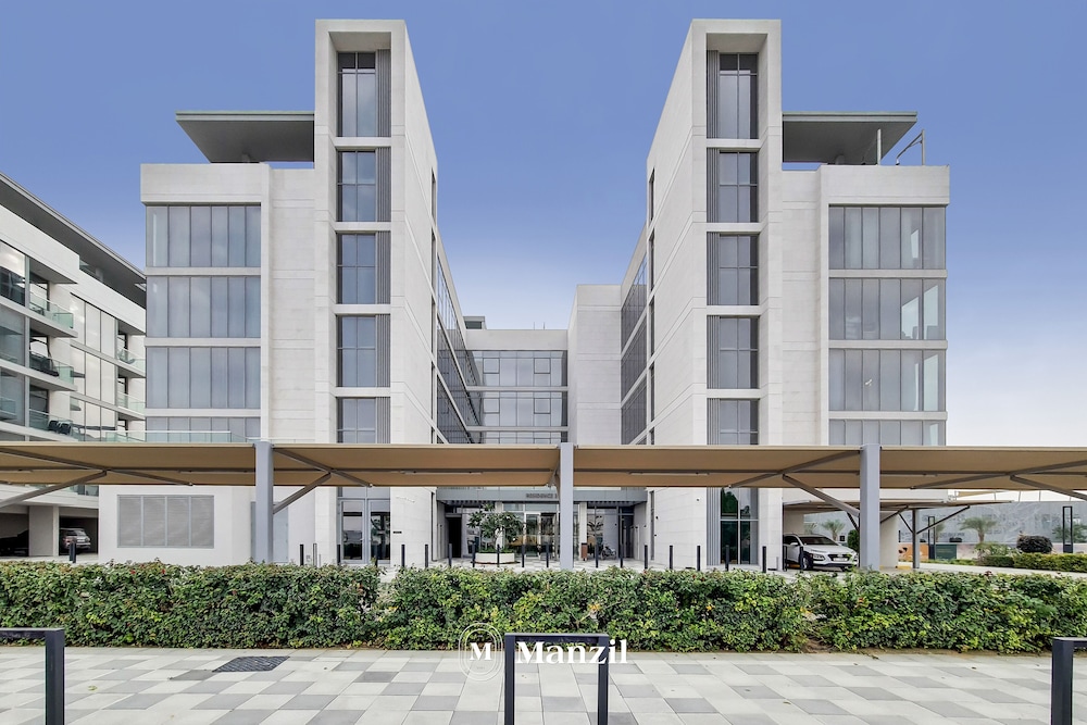 1B-Residence 3-407