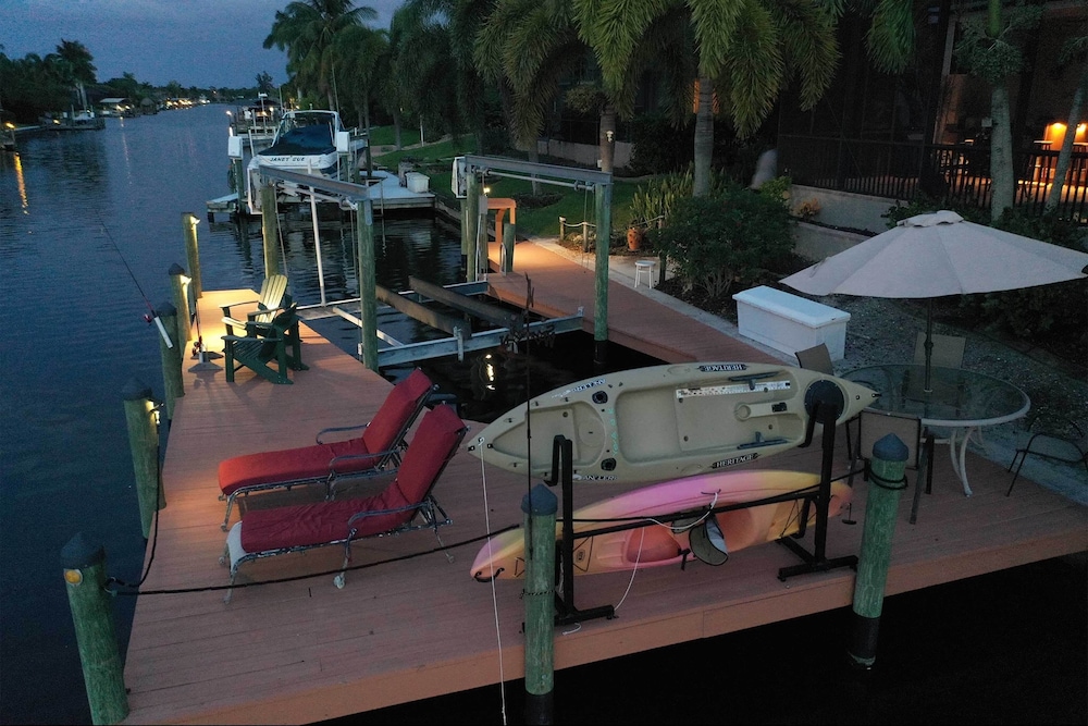 Spacious Canalfront Oasis w/ Pool Hot Tub! - Property Image 8
