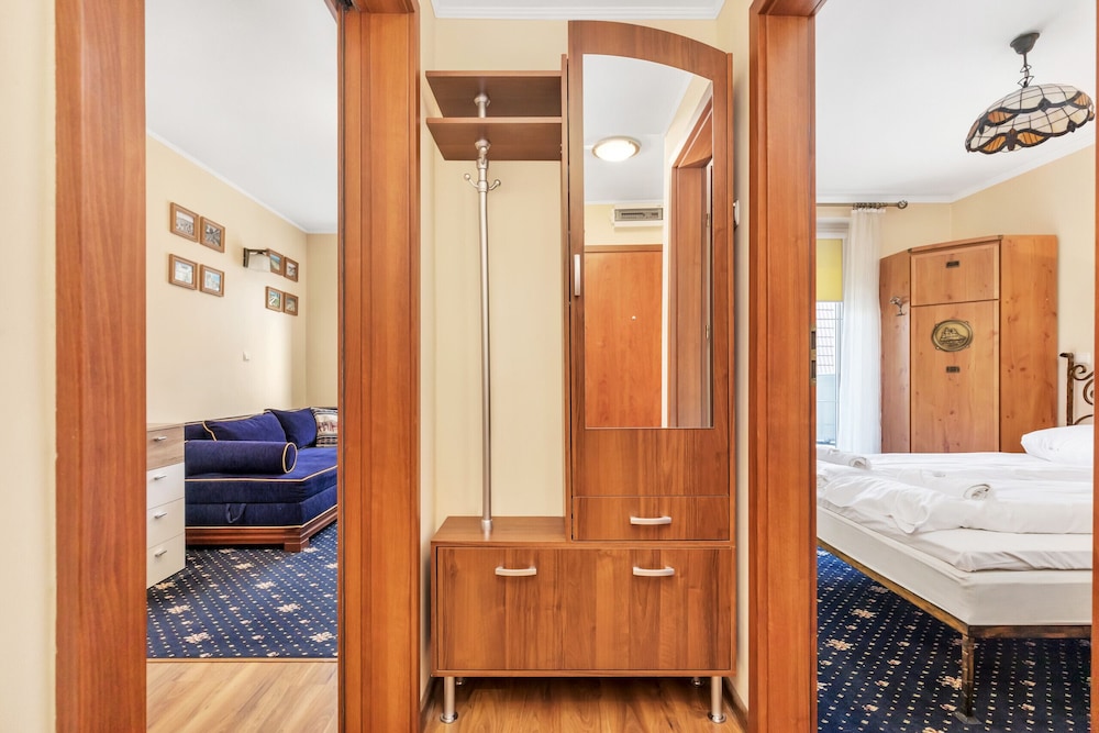 Apartments Swiatowida by Renters view 5