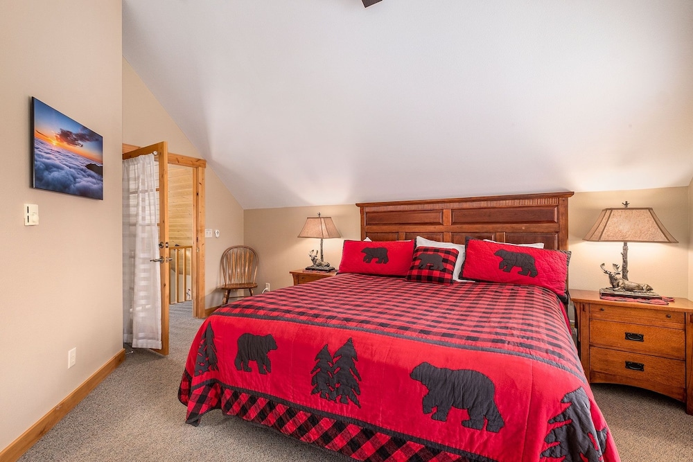 Solitude Condos - Estes Park CO