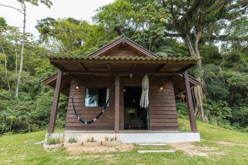 Chal com Wi-fi Vista p o Lago em Meio a Natureza