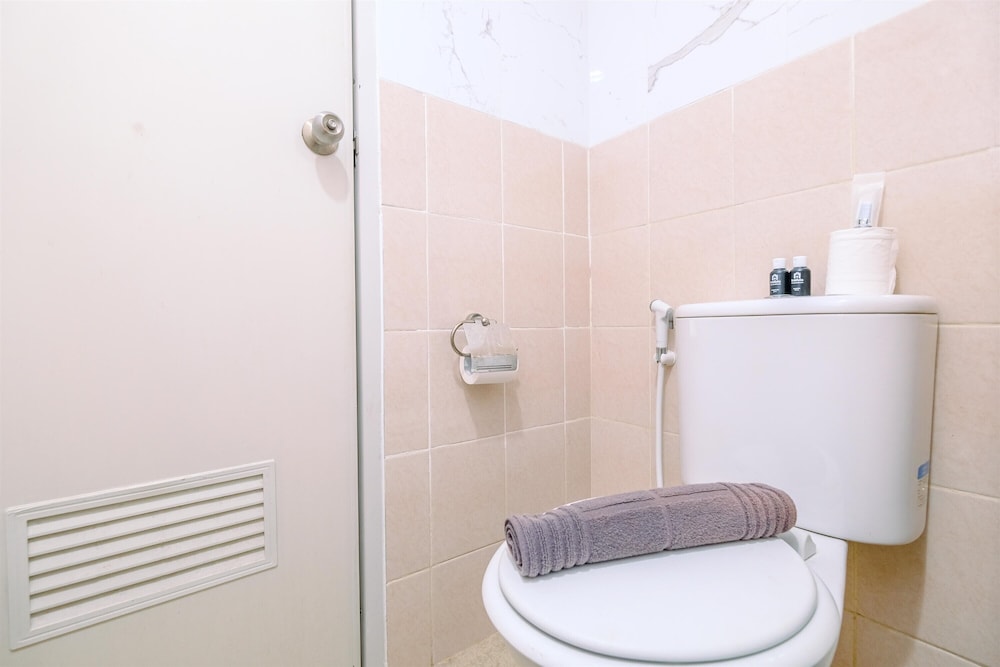 Best Deal and Homey 2BR Podomoro Golf View Apartment