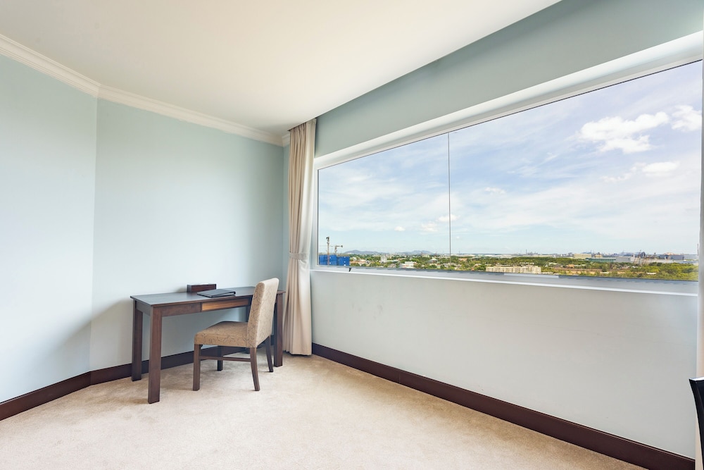 Phu My Harbour Hotel